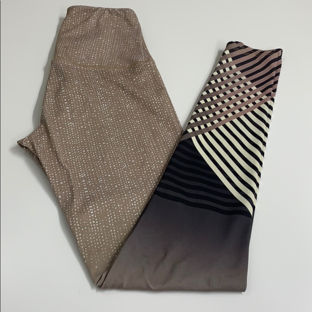 Onzie Leggings